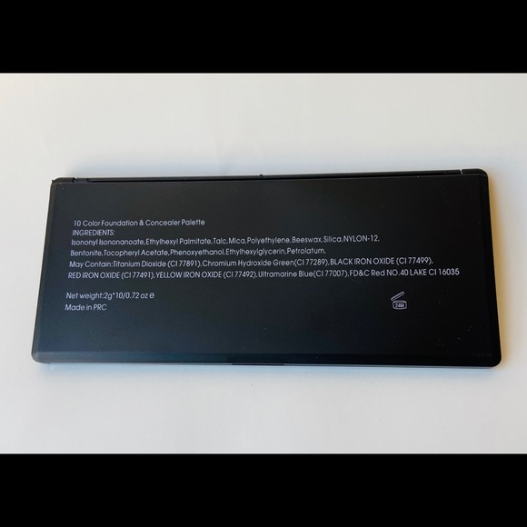 Makeup Bundle - Picture 2 of 8